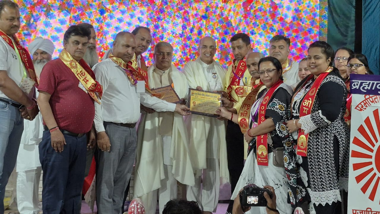 ब्रह्माकुमारीज समाज सेवा प्रभाग द्वारा सफीदों में “संगम” कार्यक्रम के अंतर्गत बुजुर्गों एवं सामाजिक संस्थाओं का सम्मान समारोह आयोजित*